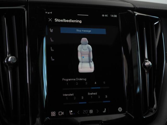Volvo XC60 2.0 T6 Plug-in hybrid AWD Ultra Black Edition | Actieve Luchvering | Bowers & Wilkins Audio | Massage Stoelen | Stoelventilatie | Inklapbare Trekhaak | Head-Up Display | Volledig Nappa Leder