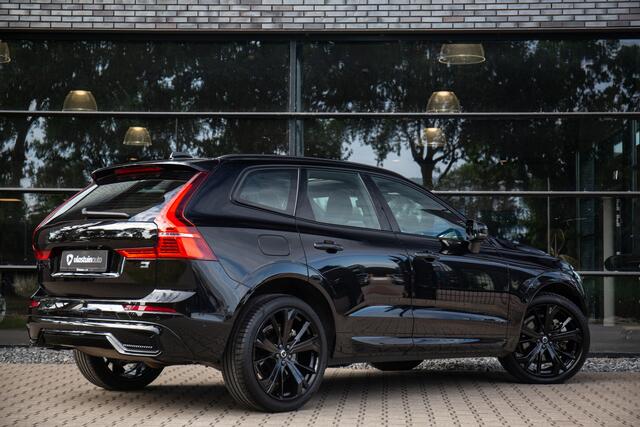 Volvo XC60 2.0 T6 Plug-in hybrid AWD Plus Black Edition , Pano dak, HUD, Harman/Kardon, 360°camera,