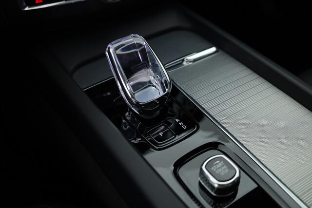 Volvo XC60 T6 Recharge Ultimate Black Edition | Pano | HUD | Memory seats | Harman Kardon | Stoel- Stuurverw.