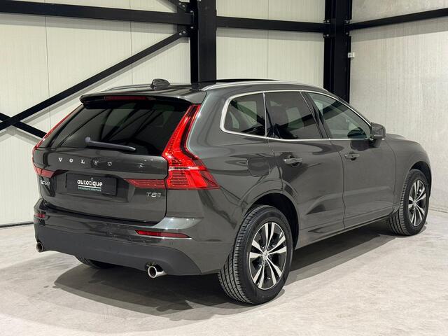Volvo XC60 2.0 T8 AWD Momentum Pro Aut. | panorama | navi | leder | trekhaak |