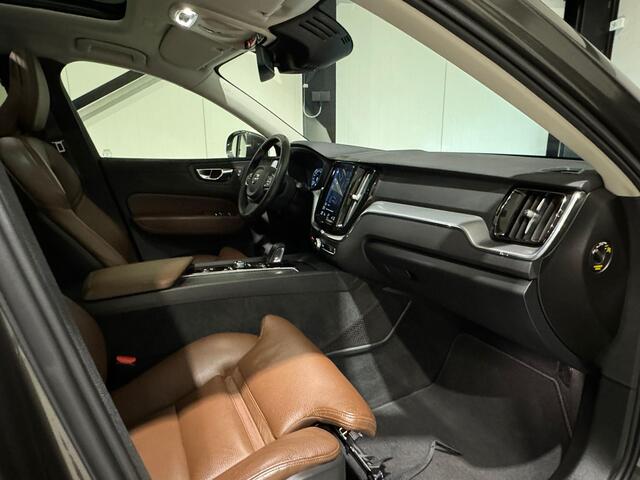 Volvo XC60 2.0 T8 AWD Momentum Pro Aut. | panorama | navi | leder | trekhaak |