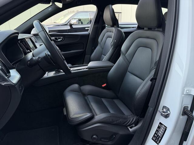 Volvo XC60 2.0 T5 Momentum / NL-auto / 44dkm / Vol