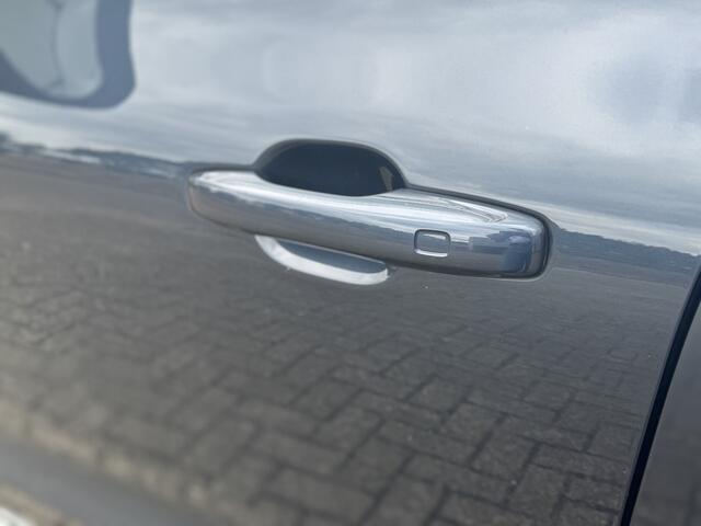 Volvo XC60 2.0 T8 Plug-in hybrid AWD Inscription Lounge | Power Seats | Lighting | Climate | Trekhaak