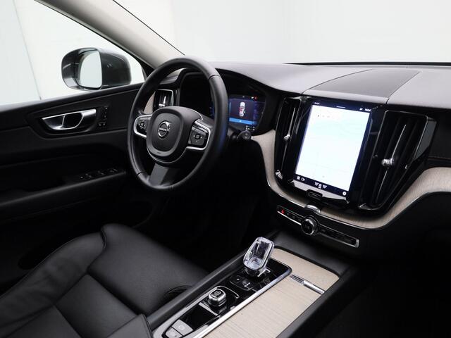 Volvo XC60 2.0 Recharge T8 AWD Inscription | FACELIFT | PANO | CAMERA | KEYLESS