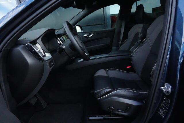 Volvo XC60 2.0 T8 Plug-in hybrid AWD Plus Dark 455pk Panoramadak/Stoelverwarming/360Camera