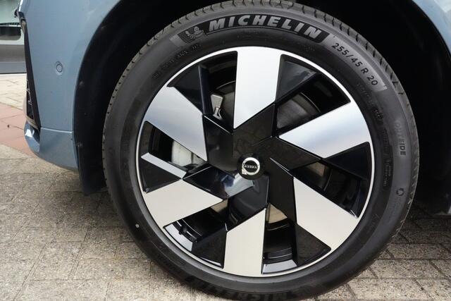Volvo XC60 2.0 T8 Plug-in hybrid AWD Plus Dark 455pk Panoramadak/Stoelverwarming/360Camera