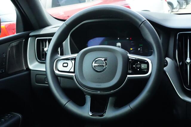 Volvo XC60 2.0 T6 Plug-in hybrid AWD Plus Dark 350pk Panoramadak/Stoelverwarming/360Camera