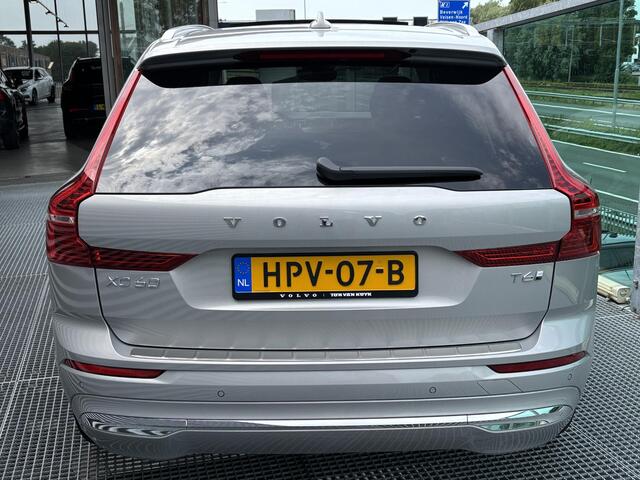Volvo XC60 2.0 T6 Plug-in hybrid AWD Essential Edition Bright PHEV, Automaat, Panoramadak, Leder, Driver assist, Intellisafe, BLIS, Stoelverwarming, Stuurverwarming, Extra getinte ramen vanaf B-stijl