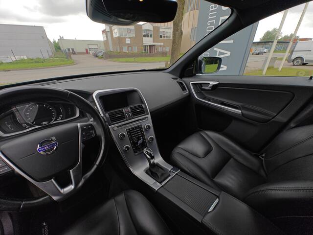 Volvo XC60 T5 Polar+ | Rijklaarprijs | Trekhaak | Intellisafe Pro |
