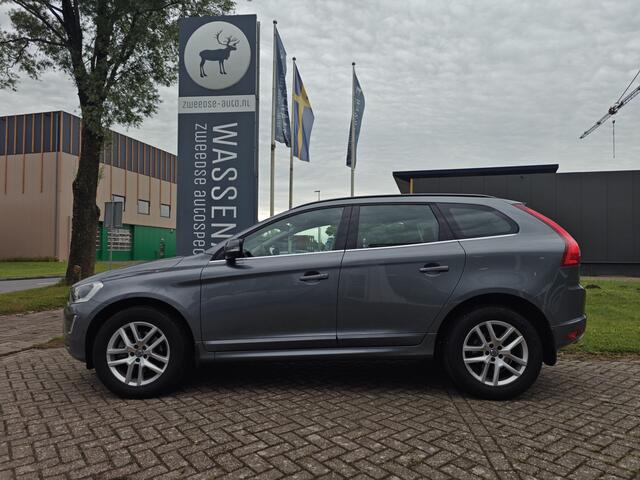 Volvo XC60 T5 Momentum Classic | Rijklaarprijs | Trekhaak | Intellisafe Pro |
