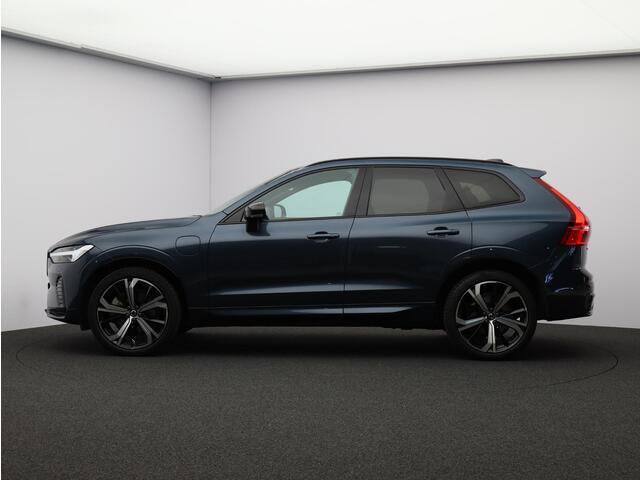 Volvo XC60 T6 AWD 350pk Plug-in hybrid Plus Dark / Trekhaak / Pan. dak / Contourstoelen / Stoel+stuur+achterbankverwarming / 21"