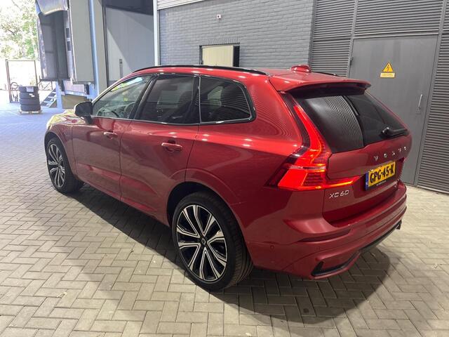 Volvo XC60 T6 Plug-in hybrid Plus Dark | Long Range | ACC | Panoramadak | 21 Inch | 360° Camera | harman/kardon