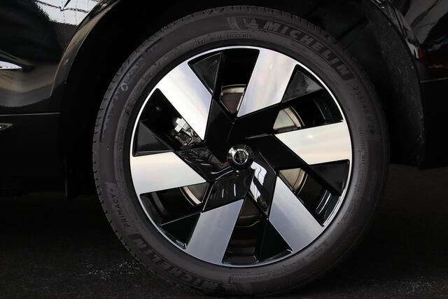 Volvo XC60 Recharge T6 AWD Ultimate Dark - Panorama/schuifdak - IntelliSafe Assist & Surround - 360° Camera - Harman/Kardon audio - Verwarmde voorstoelen, stuur & achterbank - Parkeersensoren voor & achter - Elektr. bedienb. voorstoelen met geheugen - Head up displa