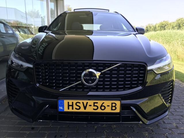 Volvo XC60 2.0 T6 Plug-in hybrid AWD R-Design | Rijklaar incl 12 mnd Bovag | M2022 Panoramadak Trekhaak Harman/Kardon Headup