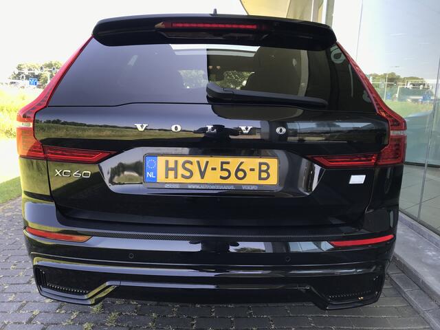 Volvo XC60 2.0 T6 Plug-in hybrid AWD R-Design | Rijklaar incl 12 mnd Bovag | M2022 Panoramadak Trekhaak Harman/Kardon Headup