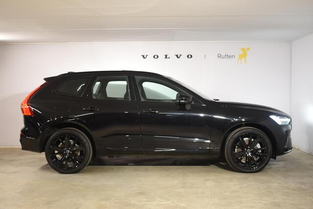 Volvo XC60 T6 350PK Automaat AWD Plus Black Edition / Navigatie / 360 Camera / Head-up Display / Panoramadak / Bowers & Wilkins / Stoelverwarming v+a / Stuurverwarming / 21'' Velgen