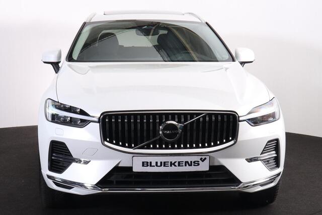 Volvo XC60 T6 Recharge AWD Core Bright - LONG RANGE - Panorama/schuifdak - IntelliSafe Assist & Surround - Adaptieve LED koplampen - Parkeercamera achter - Verwarmde voorstoelen, stuur & achterbank - Parkeersensoren voor & achter - Draadloze tel. lader - Standkachel