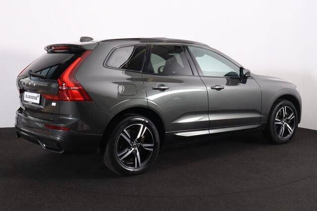 Volvo XC60 T6 Recharge AWD R-Design - LONG RANGE - Panorama/schuifdak - IntelliSafe Assist - Harman/Kardon audio - Adaptieve LED koplampen - Parkeercamera achter - Verwarmde voorstoelen, stuur & achterbank - Parkeersensoren voor & achter - Elektr. bedienb. voorstoel