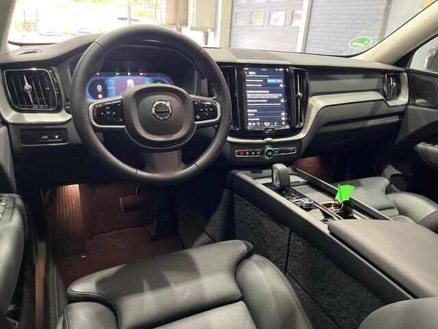 Volvo XC60 T6 Plug-in hybrid Plus Dark | ACC | Panoramadak | 360° Camera | BLIS | harman/kardon | Stoel+Stuurverwarming