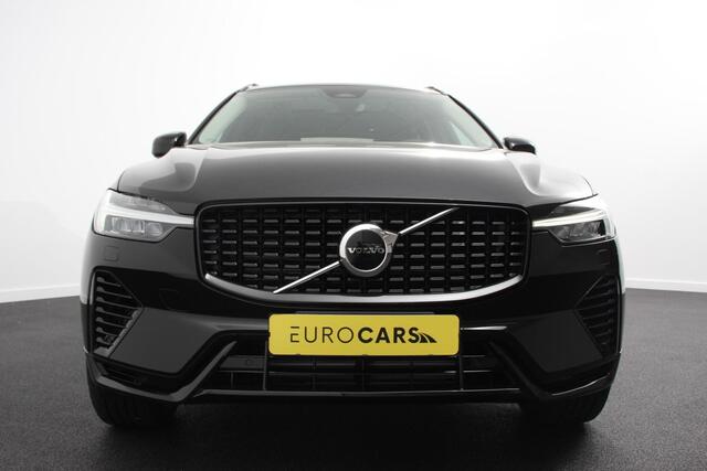 Volvo XC60 2.0 T6 Plug-in hybrid AWD Plus Dark Volvo XC60 2.0 Recharge T6 AWD Plus Dark | Nieuw! | Leder | Navigatie | Google | Harman Kardon | Panorama dak | Lichtmetalen Velgen 19" | Dab | Stoelverwarming | Camera | Led
