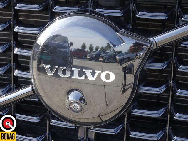 Volvo XC60 2.0 T6 Plug-in hybrid AWD Plus Black Edition