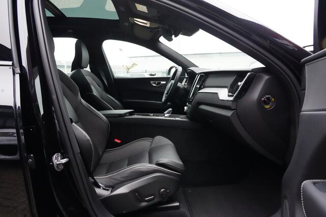 Volvo XC60 2.0 T6 Recharge AWD Plus Black Edition 350pk Panoramadak/HarmanKardon/360Camera