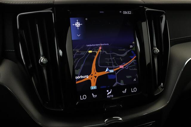 Volvo XC60 T8 TWIN ENGINE AWD POLESTAR ENGINEERED -PANO.DAK|BOWERS&WILKINS|360°CAM|KEYLESS|ADAP.LED