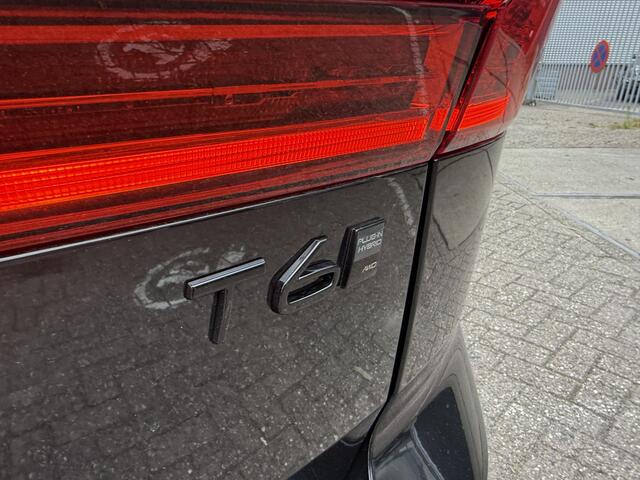 Volvo XC60 2.0 T6 Plug-in hybrid AWD Plus Black Edition Full options "new"