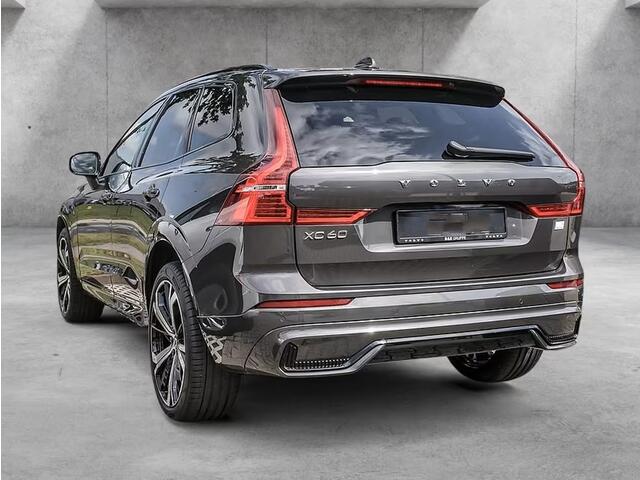 Volvo XC60 2.0 T8 Plug-in hybrid AWD Plus Dark (335kW/455PK) FULL OPTION (PANO / TREKH) ** 1e EIG - Ex VOLVO) ** INFORMEER OOK NAAR ONZE AANTREKKELIJKE FINANCIAL-LEASE TARIEVEN **