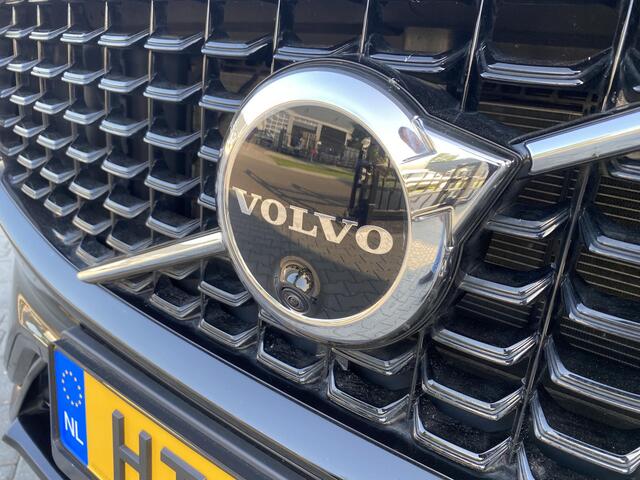 Volvo XC60 2.0 B4 R-Design Pano|Leder|360|Facelift