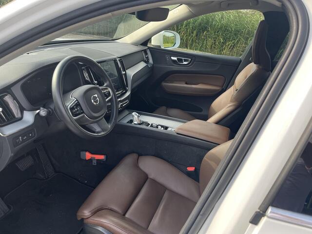 Volvo XC60 2.0 T8 Twin Engine AWD Inscription | 360 Camera | Memoryseats | Trekhaak |