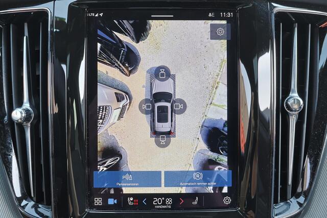 Volvo XC60 T6 Recharge AWD Plus Black Edition - LONG RANGE - Luchtvering - Panorama/schuifdak - IntelliSafe Assist & Surround - 360º Camera - Harman/Kardon audio - Adaptieve LED koplampen - Verwarmde voorstoelen, stuur & achterbank - Parkeersensoren voor & achter - 