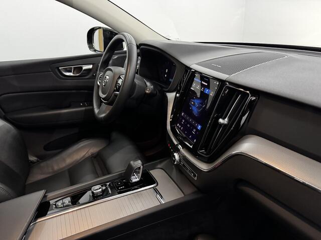 Volvo XC60 2.0 T6 Plug-in hybrid AWD Ultimate Bright Pano, Leder, Camera, Navi, Harman/Kardon, Memory, Elektrische achterklep, Virtual desk