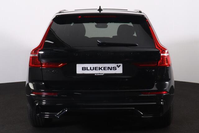 Volvo XC60 T6 Recharge AWD Plus Black Edition - LONG RANGE - Luchtvering - Panorama/schuifdak - IntelliSafe Assist & Surround - 360º Camera - Adaptieve LED koplampen - Verwarmde voorstoelen, stuur & achterbank - Parkeersensoren voor & achter - Elektr. bedienb. voors