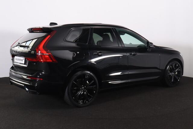 Volvo XC60 T6 Recharge AWD Plus Black Edition - LONG RANGE - Luchtvering - Panorama/schuifdak - IntelliSafe Assist & Surround - 360º Camera - Adaptieve LED koplampen - Verwarmde voorstoelen, stuur & achterbank - Parkeersensoren voor & achter - Elektr. bedienb. voors