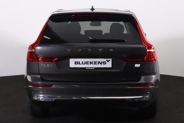 Volvo XC60 T6 Recharge AWD Inscription Expression - Panorama/schuifdak - IntelliSafe Assist & Surround - Harman/Kardon audio - Adaptieve LED koplampen - Parkeercamera achter - Verwarmde voorstoelen & stuur - Parkeersensoren voor & achter - Draadloze tel. lader - Ext