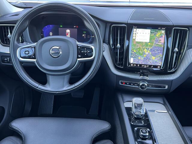 Volvo XC60 2.0 T6 Plug-in hybrid AWD Inscription Exclusive Navi Trekhaak Panoramadak Biss 20 Inch Velgen Harman Kardon Pilot Assist ACC Head -UP DAB Carplay Getint Glas NL Auto Plug-in Hybride