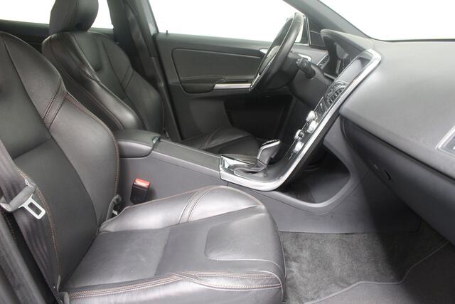 Volvo XC60 T5 245pk Polar+ | Rijklaarprijs | Trekhaak |