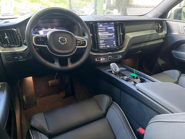 Volvo XC60 T6 Plug-in hybrid Ultra Black Edition | Panoramadak | Head-Up | 360 Camera | ACC | Harman/Kardon | 21 Inch