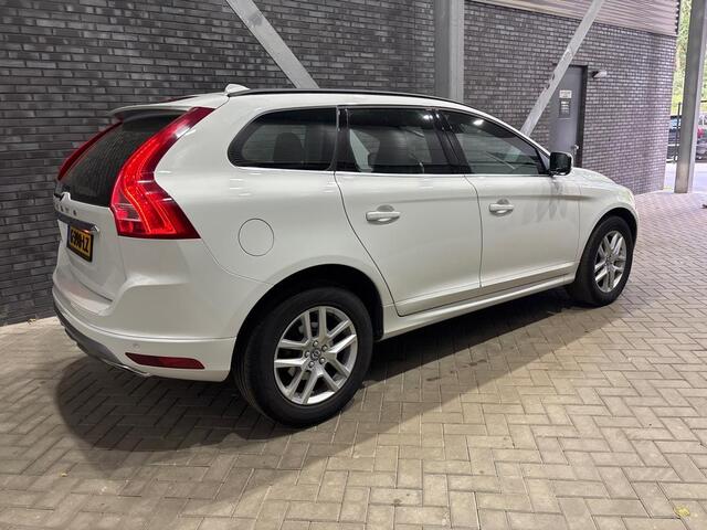 Volvo XC60 2.0 D3 FWD Polar+ | ACC | Stoel+Stuurverwarming | Elek. Achterklep | PDC V+A