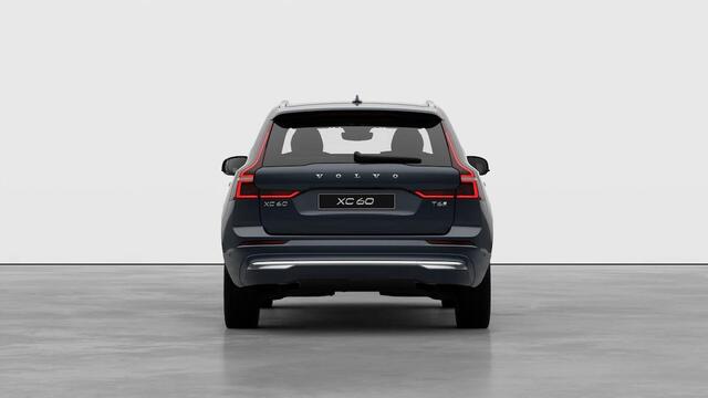 Volvo XC60 2.0 T6 Plug-in hybrid AWD Plus Bright | Verwacht Sept. 2025 | Schuif/Kantel Panoramadak | Head-Up Display | 360º Camera | Actieve Luchtvering | 20" Lichtmetalen Wielen