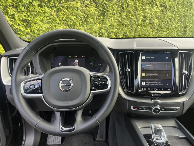 Volvo XC60 T6 AWD Plus Black Edition 360 Camera | H&K Audio | Panoramadak | BLIS | Keyless