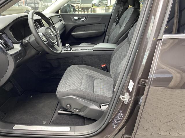 Volvo XC60 2.0 B4 Core Standkachel|Cam|Apple Carplay