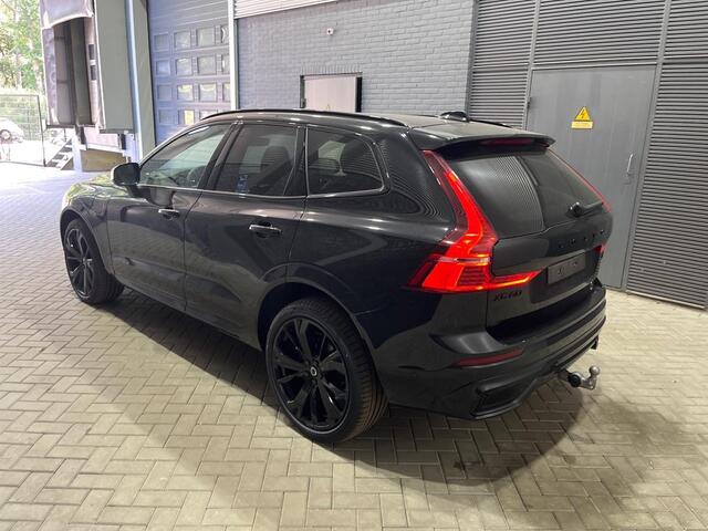 Volvo XC60 2.0 T6 Plug-in hybrid AWD Ultra Black Edition | Trekhaak | Panoramadak | Head-Up | 360 Camera | 21 Inch