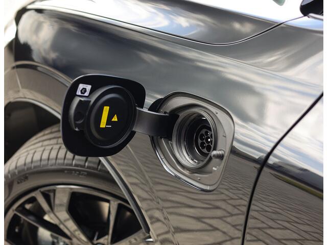 Volvo XC60 T6 AWD Ultra Black Edition | Trekhaak - Head Up - Direct leverbaar ZWART 1319193