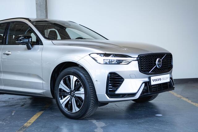 Volvo XC60 T6 Automaat AWD Plus Dark | Verwarmbare Voor- En Achterstoelen | 360 Graden Camera | Apple Carplay/Android Auto | Adaptieve Cruise Control | Electronic Climate Control| Elektrisch Glazen Panorama Dak | Dodehoekdetectie Met Correctie | Draadloze Telefoonla