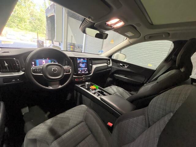 Volvo XC60 T6 Plug-in hybrid Bright | Panoramadak | Camera | Elek. Achterklep | Keyless | Cruise Control | 18 Inch