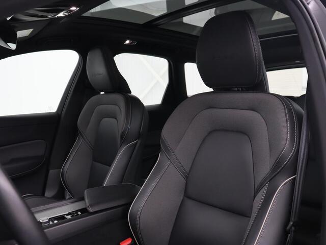 Volvo XC60 2.0 Recharge T8 AWD R Design | Panoramadak | Head-Up | 360 Camera | Stoel & stuurverwarming | Carplay | Keyless | Harman/Kardon | Navigatie | Half leder | Memory | PHEV | Plug In