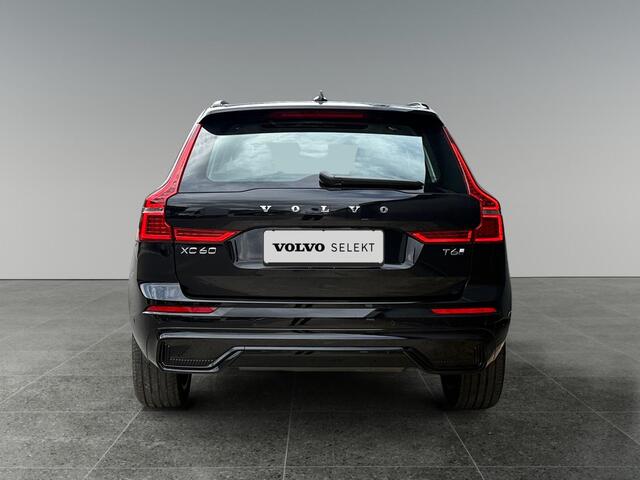 Volvo XC60 2.0 T6 Plug-in hybrid AWD Ultra Dark | Harman/Kardon Audio | Panoramadak | Trekhaak | Stoelverwarming |