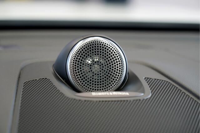 Volvo XC60 2.0 T8 AWD 342kW/465pk Aut8 Polestar Engineered BOWERS&WILKINS + ÖHLINS ONDERSTEL + PANORAMADAK + PILOT ASSIST + FULL LED KOPLAMPEN + 360 CAMERA + STANDKACHEL + ON-CALL + ADAPT.CRUISE + STOEL-&STUURVERWARMING + 22" LM-VELGEN!!